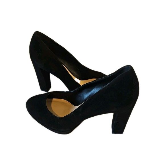 Vince Camuto Women's Heels - Picture 5 of 8